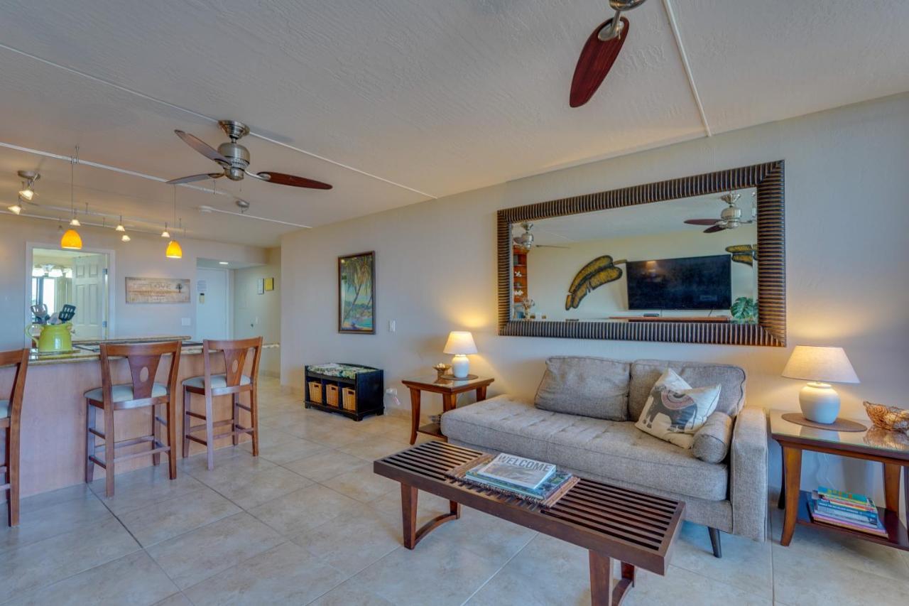 Kona Pacific Top Floor Retreat Ocean View And Pool! Kailua-Kona Buitenkant foto